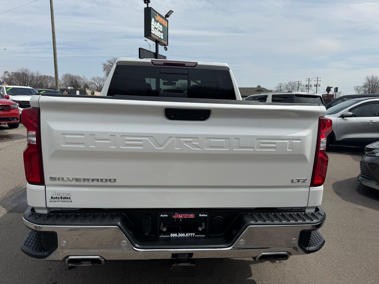 Chevrolet Silverado 1500 LTZ Crew Cab Long Box 4WD 2020