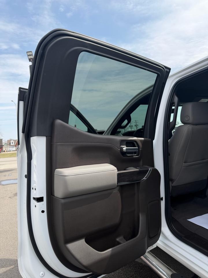 Chevrolet Silverado 1500 LTZ Crew Cab Long Box 4WD 2020