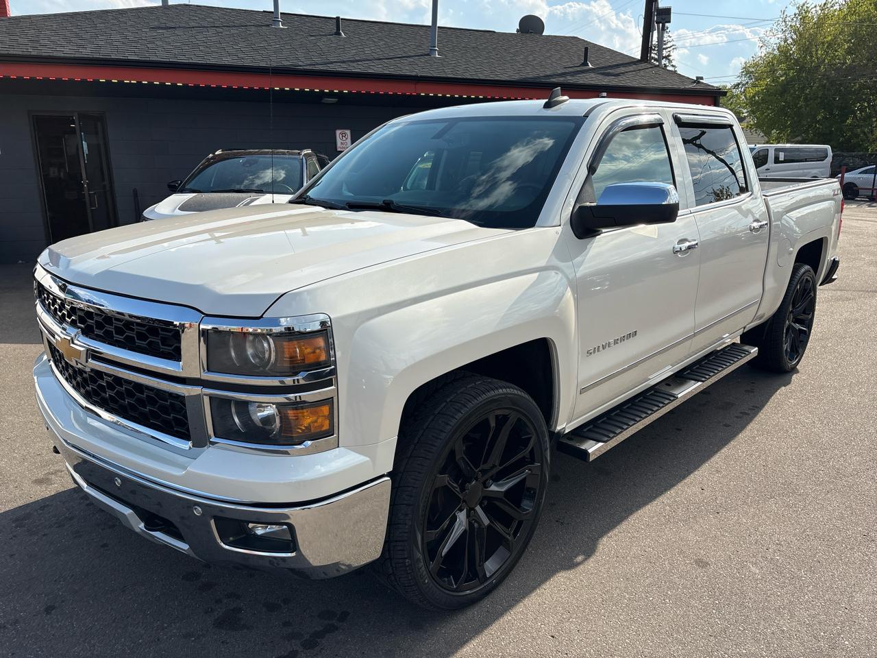 Chevrolet Silverado 1500 LTZ Crew Cab Long Box 4WD 2015