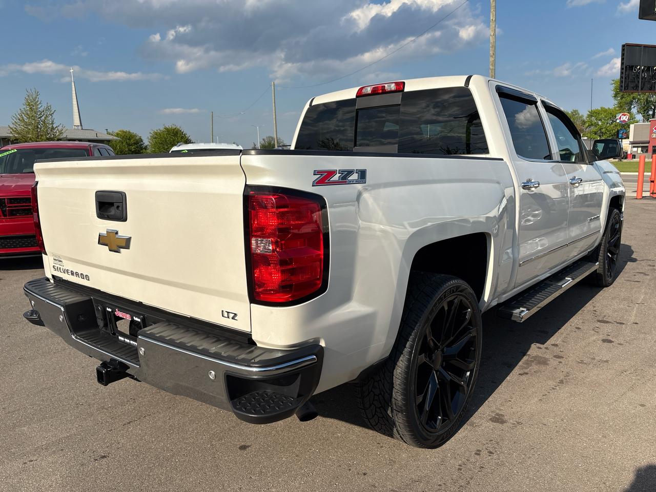 Chevrolet Silverado 1500 LTZ Crew Cab Long Box 4WD 2015