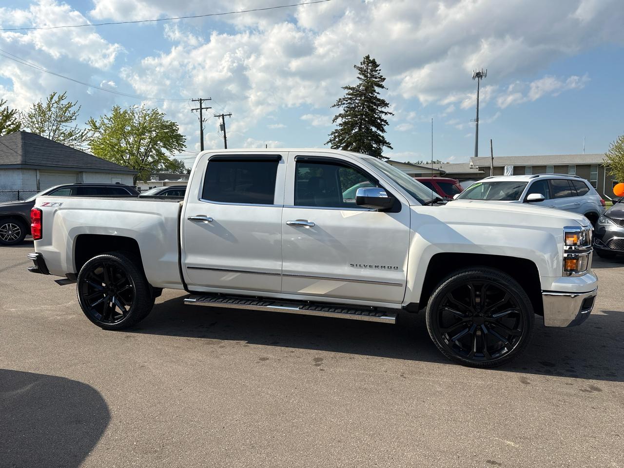 Chevrolet Silverado 1500 LTZ Crew Cab Long Box 4WD 2015