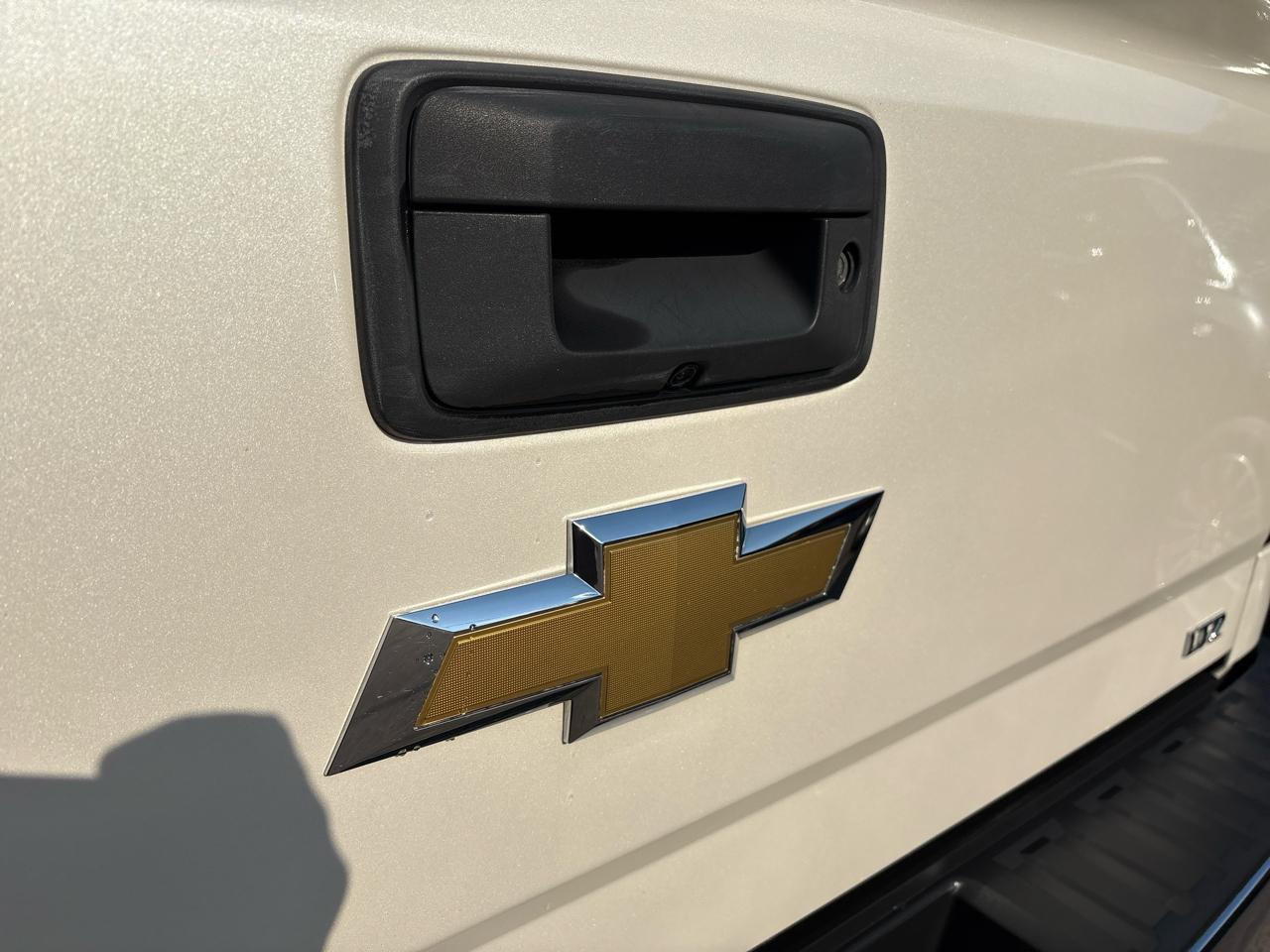 Chevrolet Silverado 1500 LTZ Crew Cab Long Box 4WD 2015