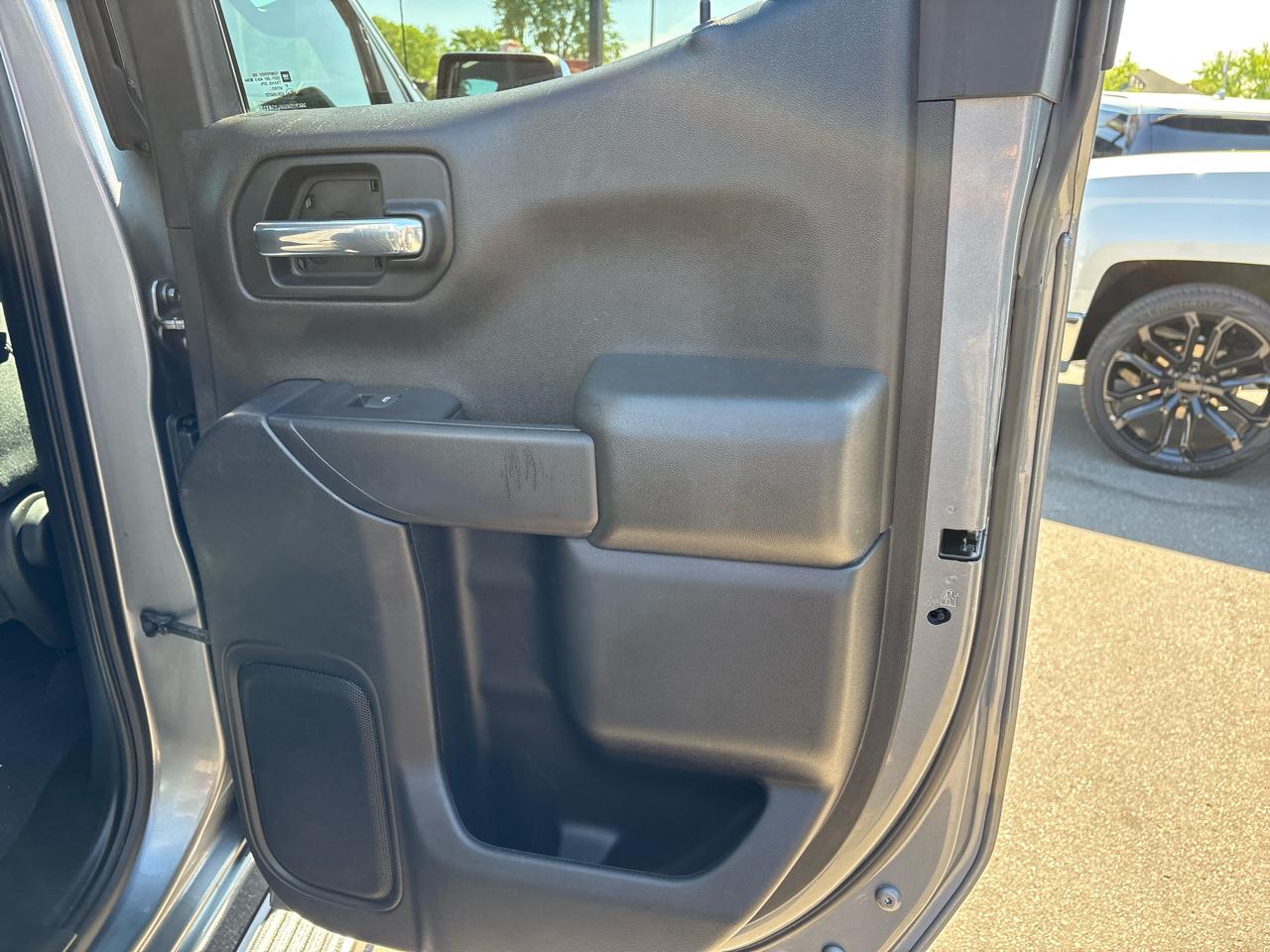 Chevrolet Silverado 1500 LT Double Cab 4WD 2020