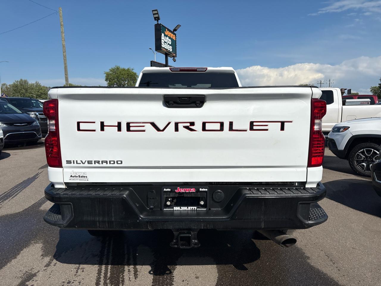 Chevrolet Silverado 3500HD Work Truck Double Cab 4WD 2022
