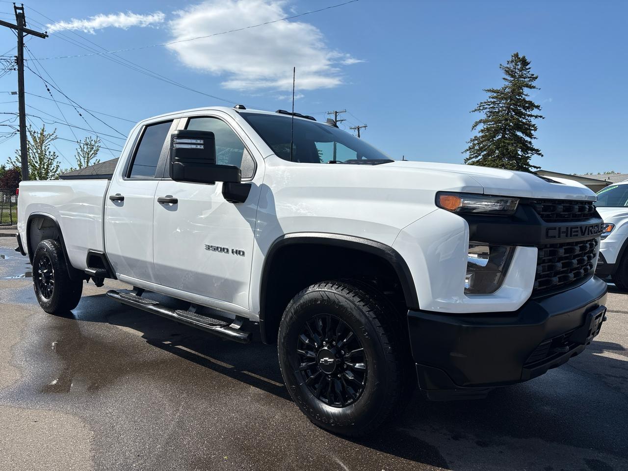 Chevrolet Silverado 3500HD Work Truck Double Cab 4WD 2022