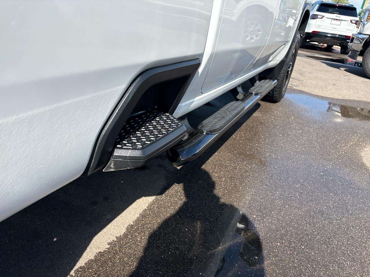 Chevrolet Silverado 3500HD Work Truck Double Cab 4WD 2022