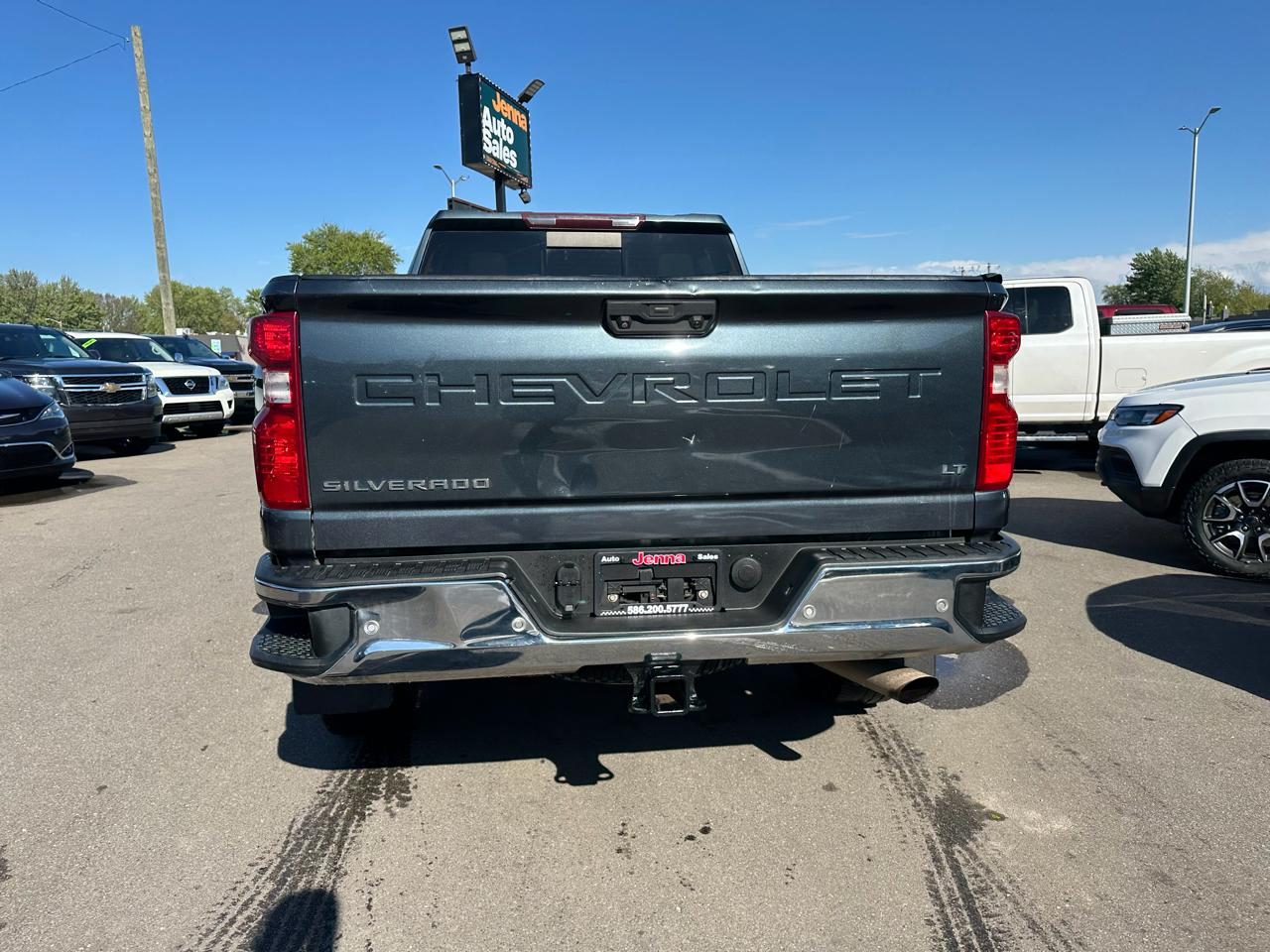 Chevrolet Silverado 2500HD LT Crew Cab Long Box 4WD 2020