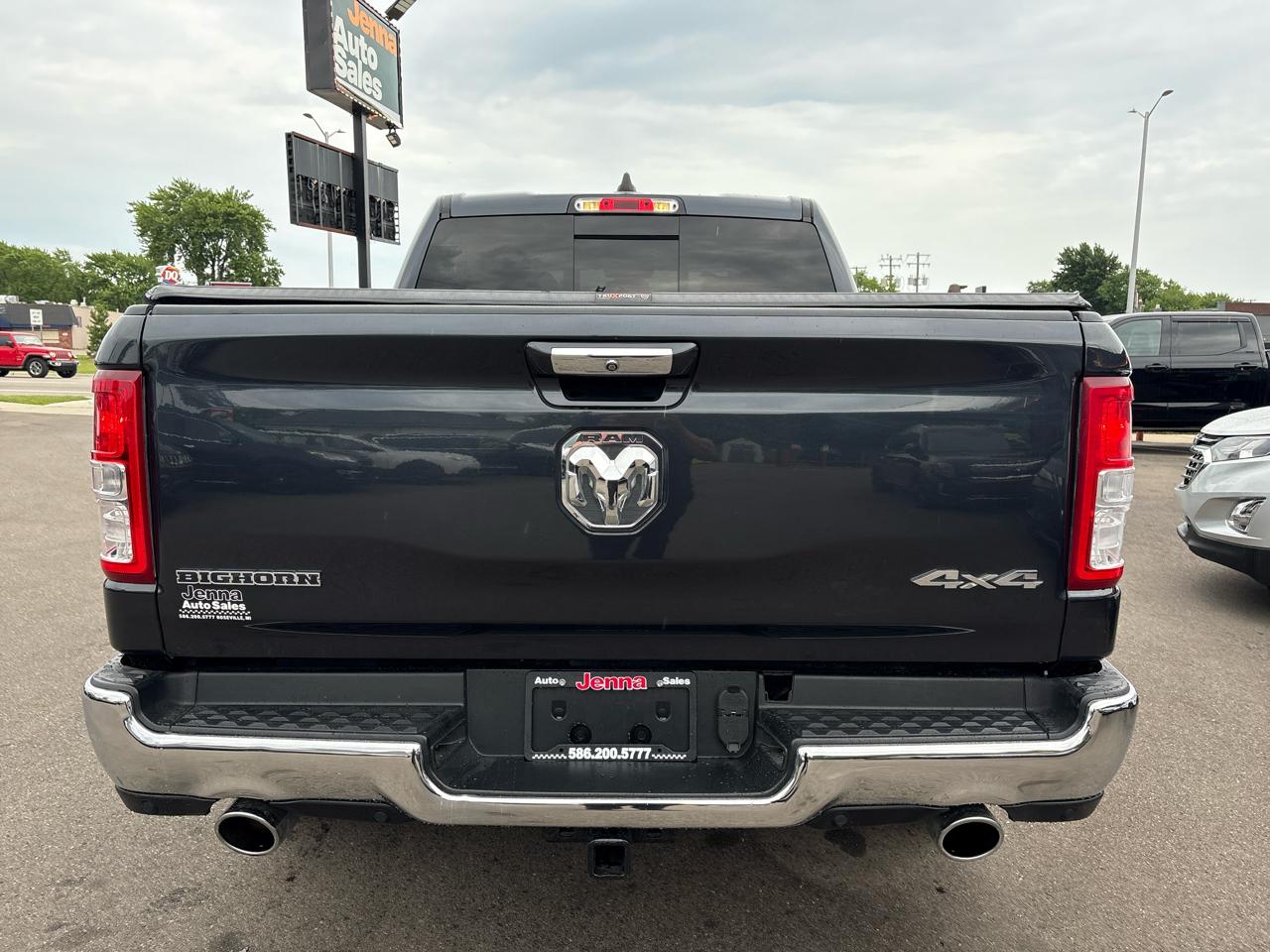 RAM 1500 Big Horn Crew Cab SWB 4WD 2019