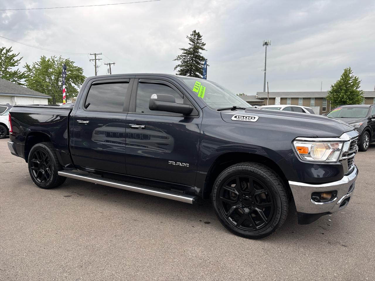 RAM 1500 Big Horn Crew Cab SWB 4WD 2019