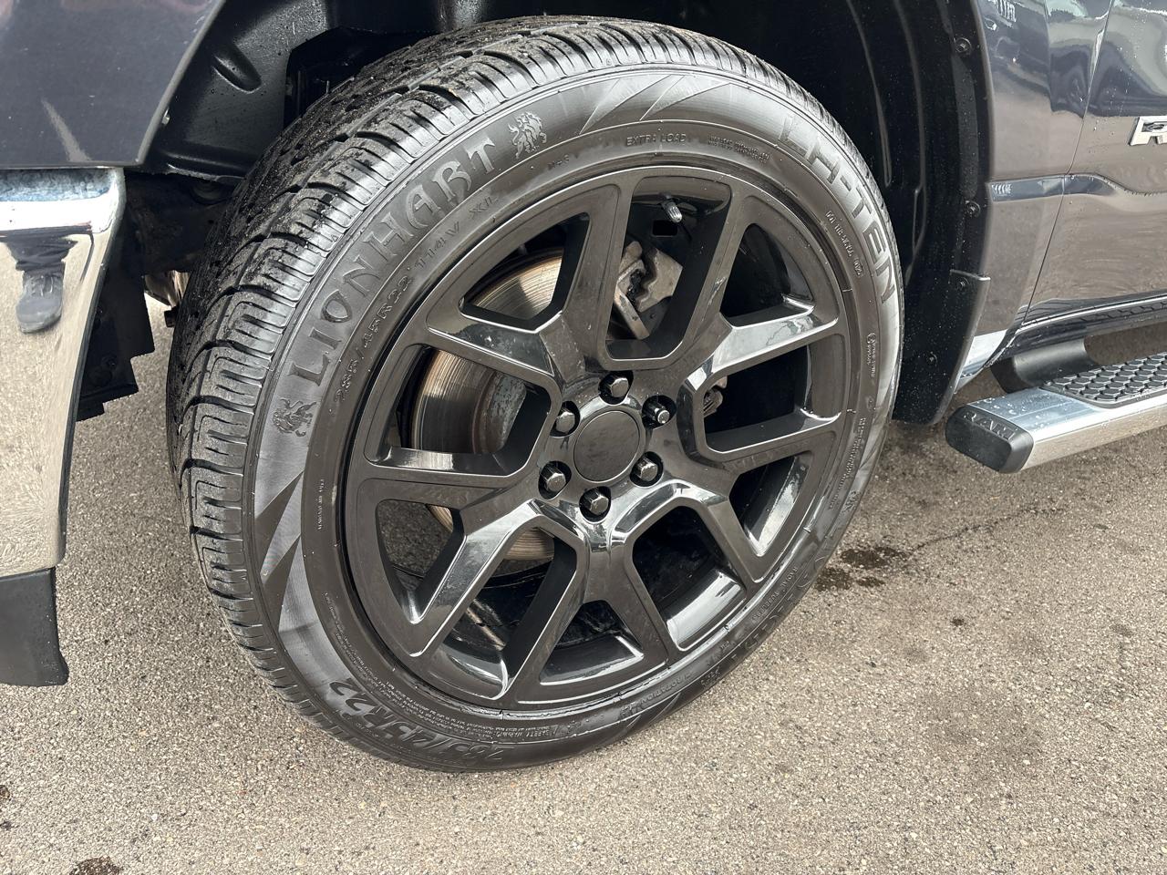RAM 1500 Big Horn Crew Cab SWB 4WD 2019