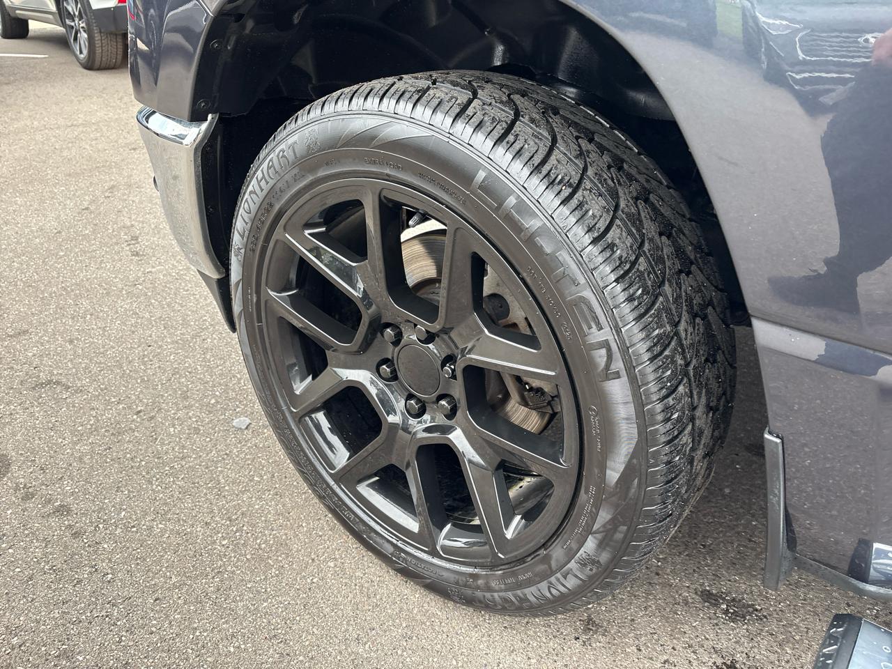 RAM 1500 Big Horn Crew Cab SWB 4WD 2019