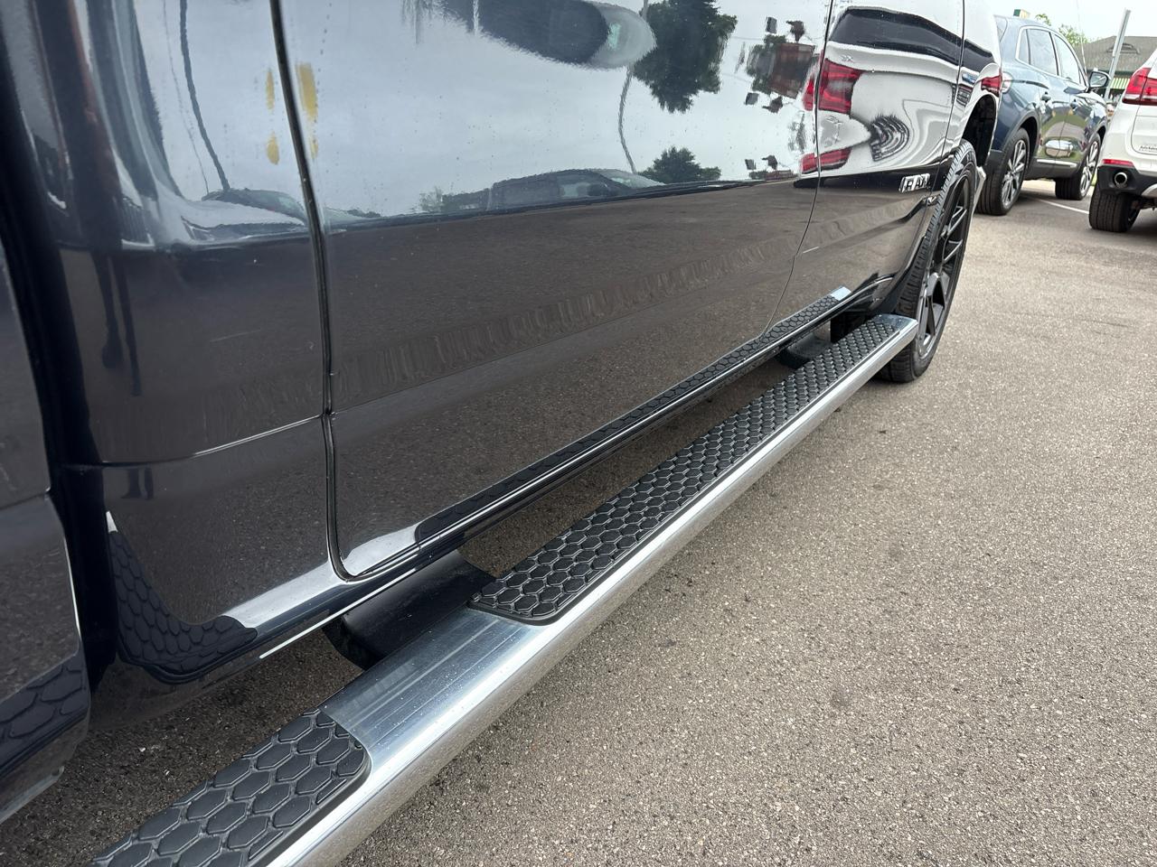 RAM 1500 Big Horn Crew Cab SWB 4WD 2019