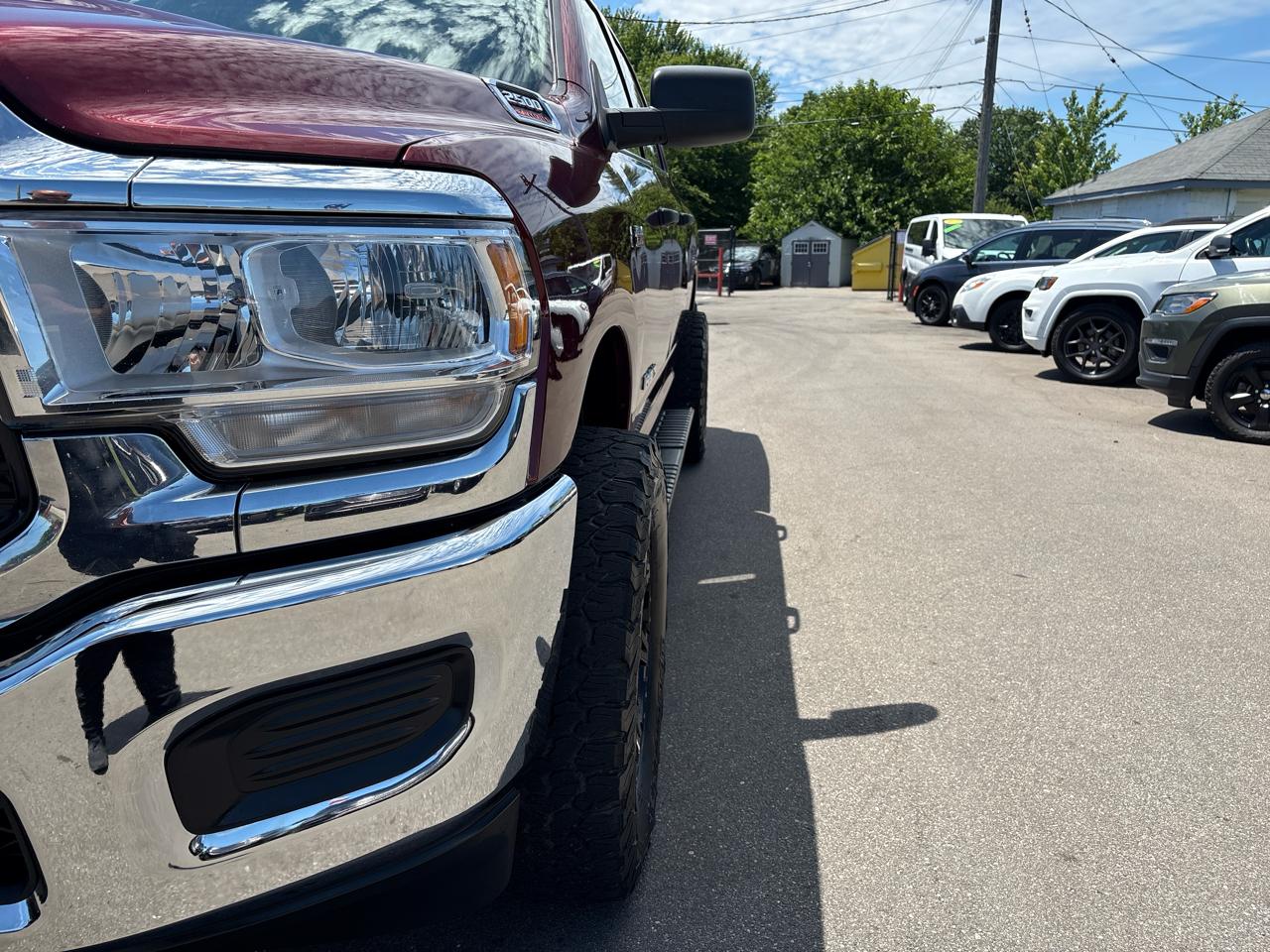 RAM 2500 Tradesman Crew Cab SWB 4WD 2020