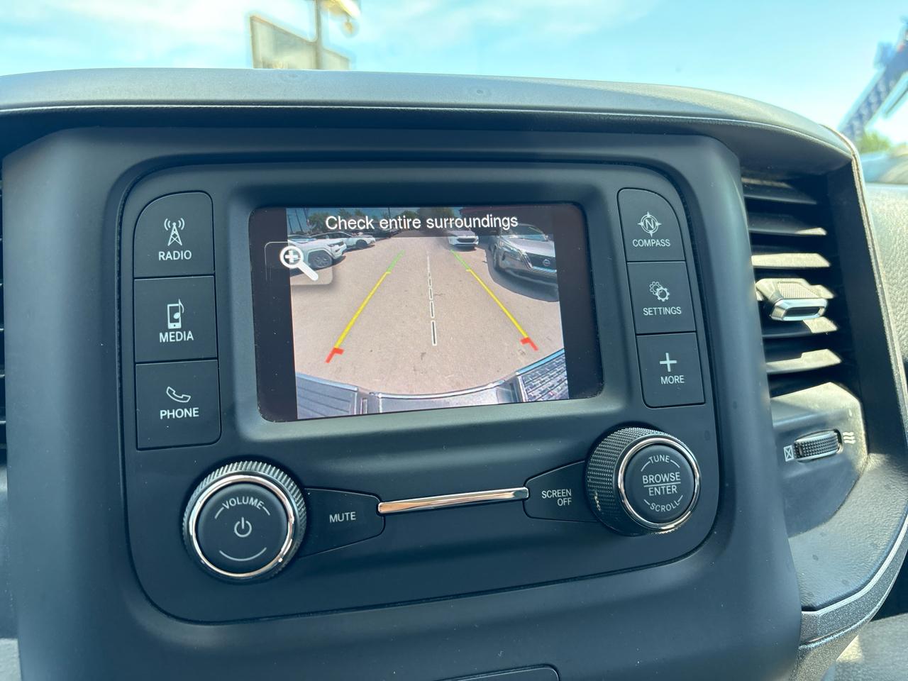 RAM 2500 Tradesman Crew Cab SWB 4WD 2020