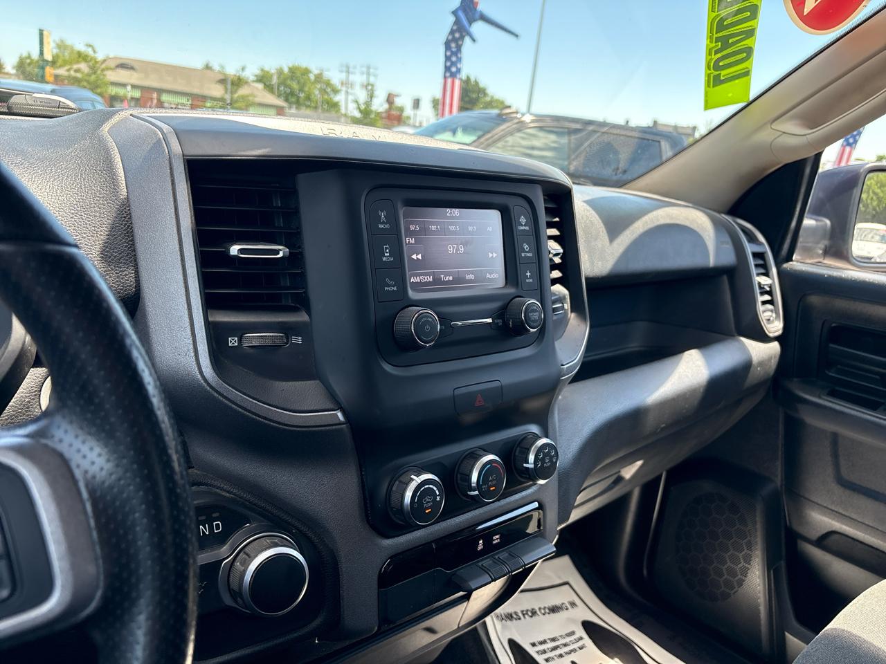 RAM 2500 Tradesman Crew Cab SWB 4WD 2020