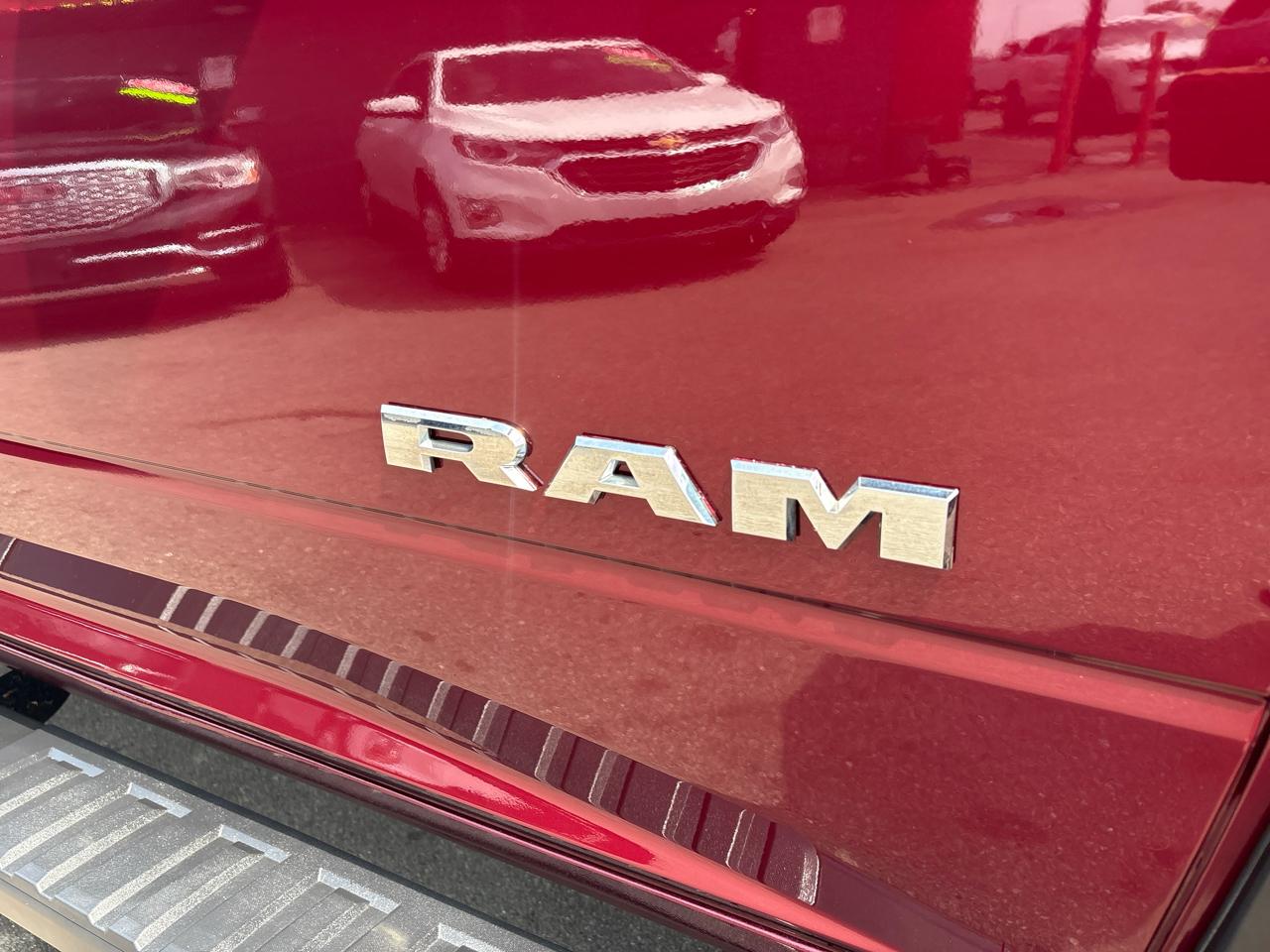 RAM 2500 Tradesman Crew Cab SWB 4WD 2020