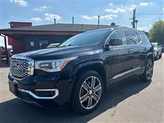 2017 GMC Acadia 