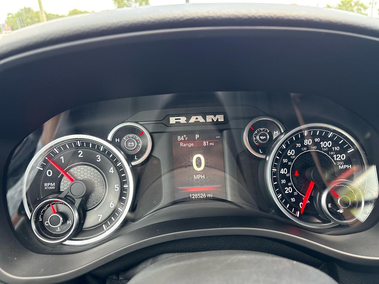 RAM 1500 Big Horn Crew Cab SWB 4WD 2019