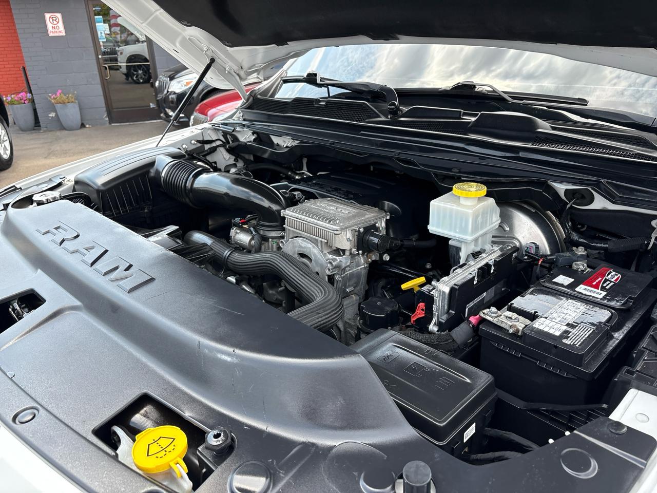 RAM 1500 Big Horn Crew Cab SWB 4WD 2019