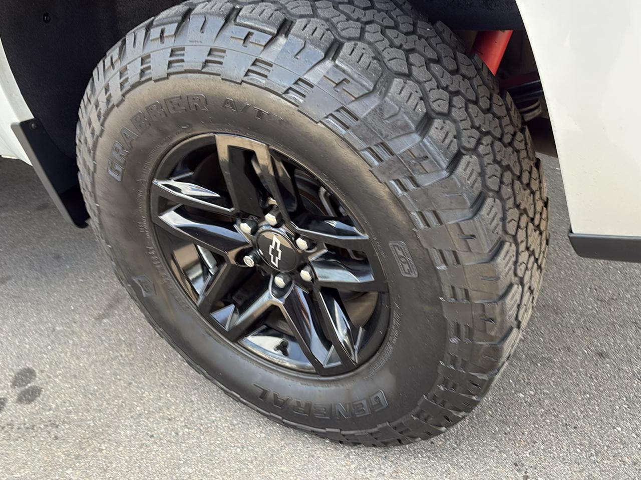 Chevrolet Silverado 1500 LT Trail Boss Crew Cab 4WD 2021