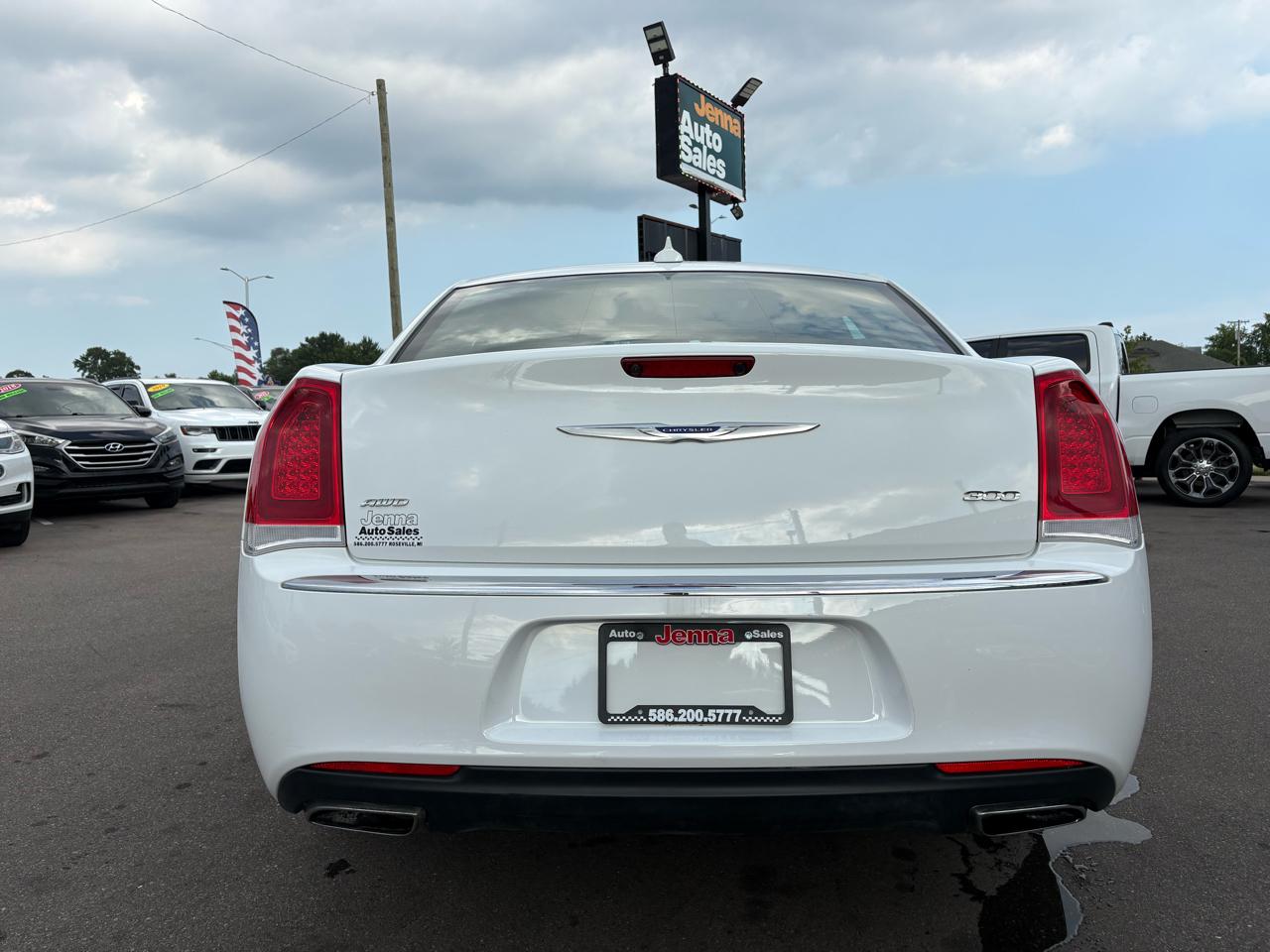 Chrysler 300 Limited AWD 2018