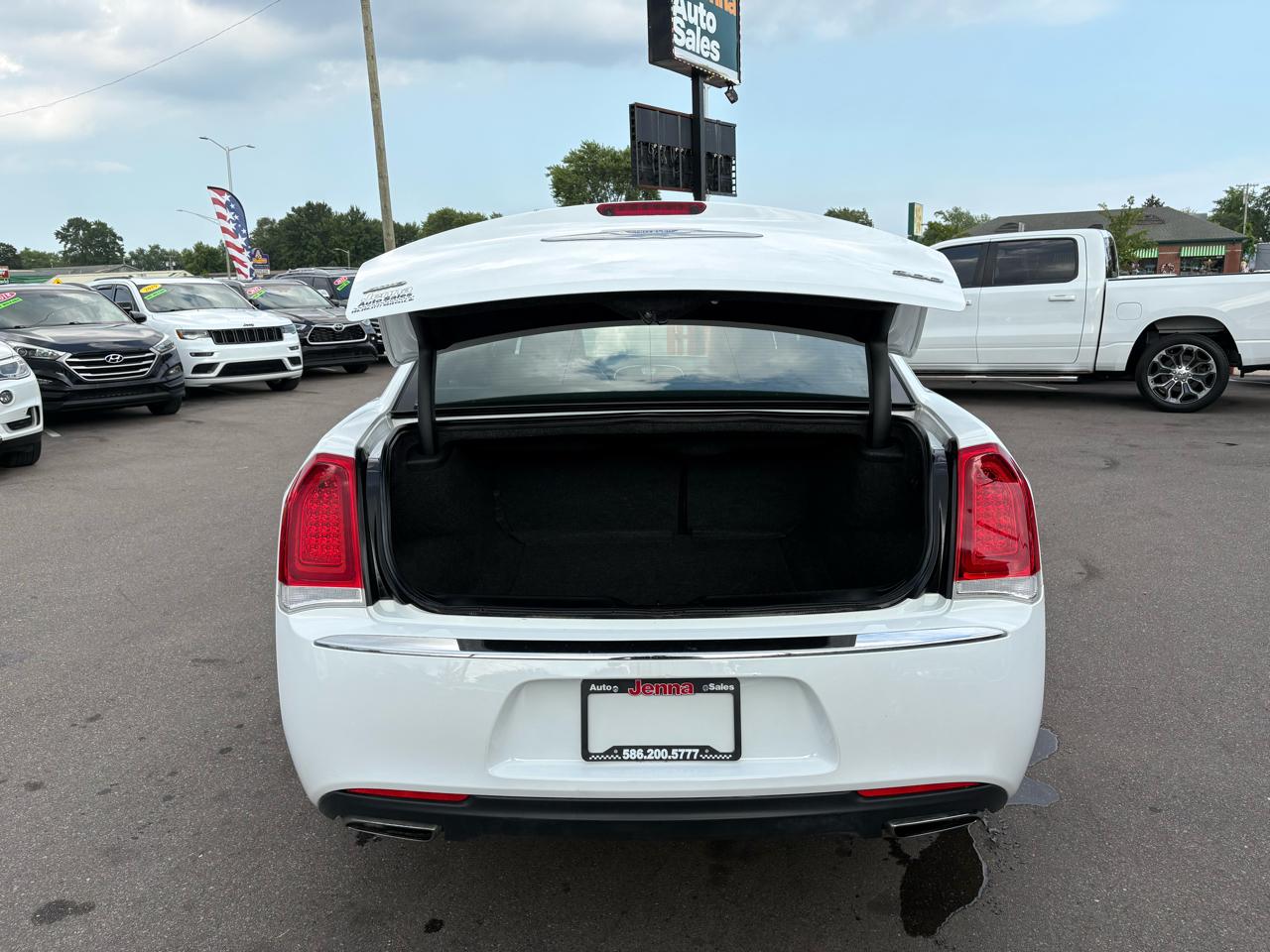 Chrysler 300 Limited AWD 2018