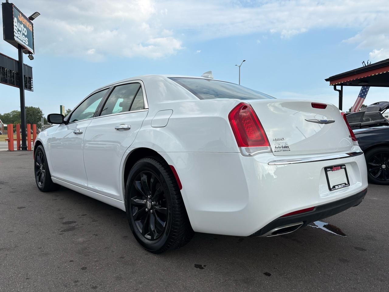 Chrysler 300 Limited AWD 2018