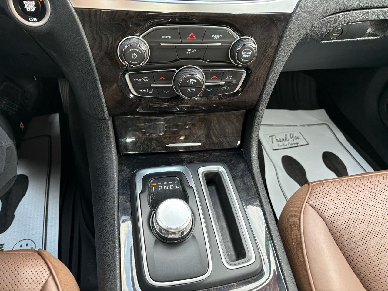 Chrysler 300 Limited AWD 2018