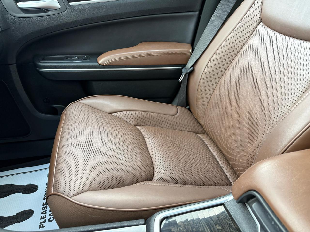 Chrysler 300 Limited AWD 2018
