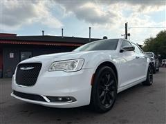2018 Chrysler 300 