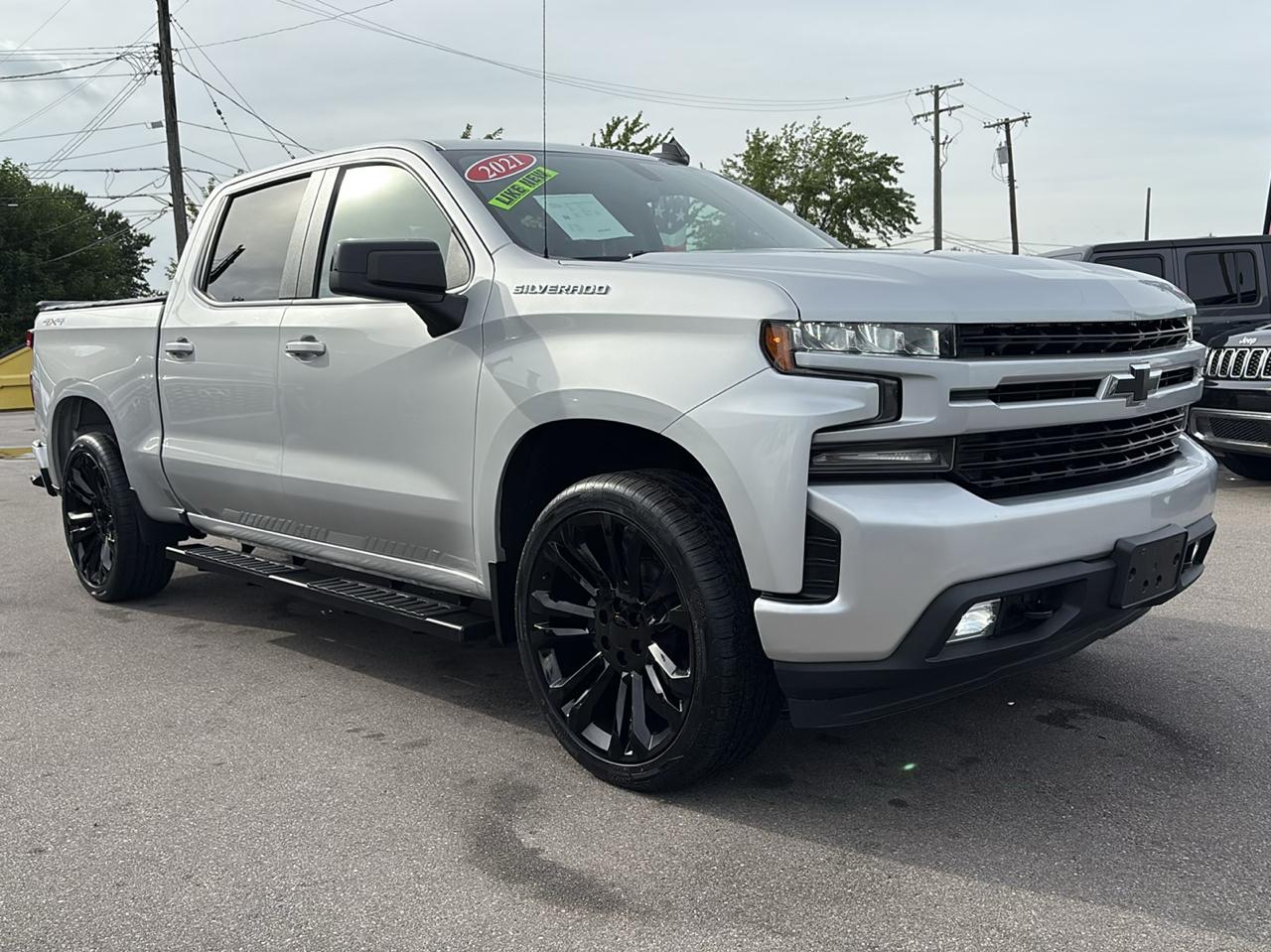 Chevrolet Silverado 1500 RST Crew Cab 4WD 2021