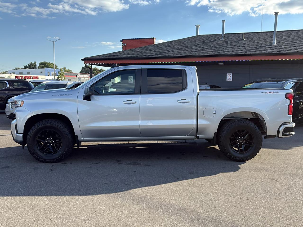 Chevrolet Silverado 1500 RST Crew Cab 4WD 2021