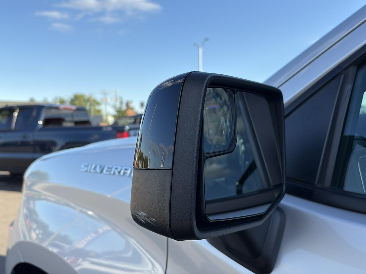 Chevrolet Silverado 1500 RST Crew Cab 4WD 2021