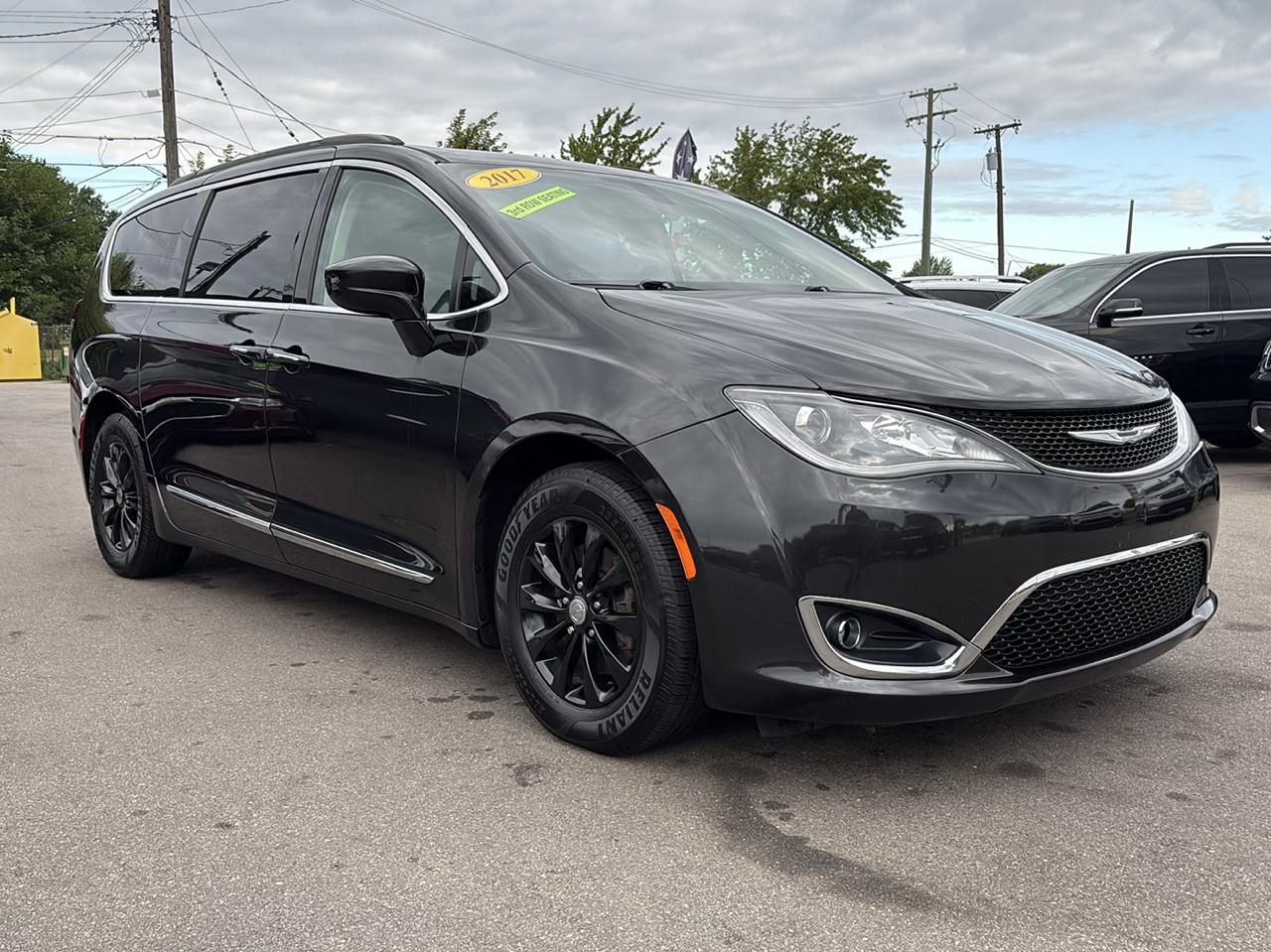 Chrysler Pacifica Touring-L 2017