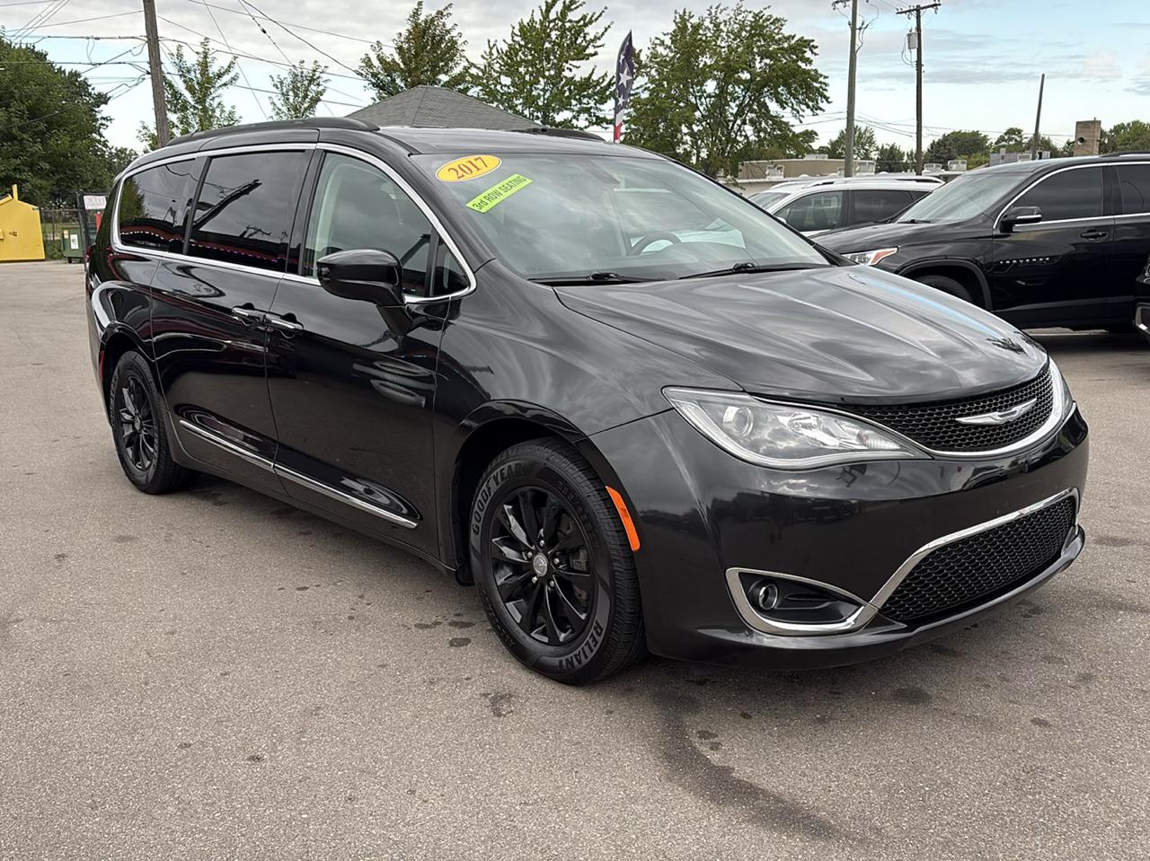Chrysler Pacifica Touring-L 2017