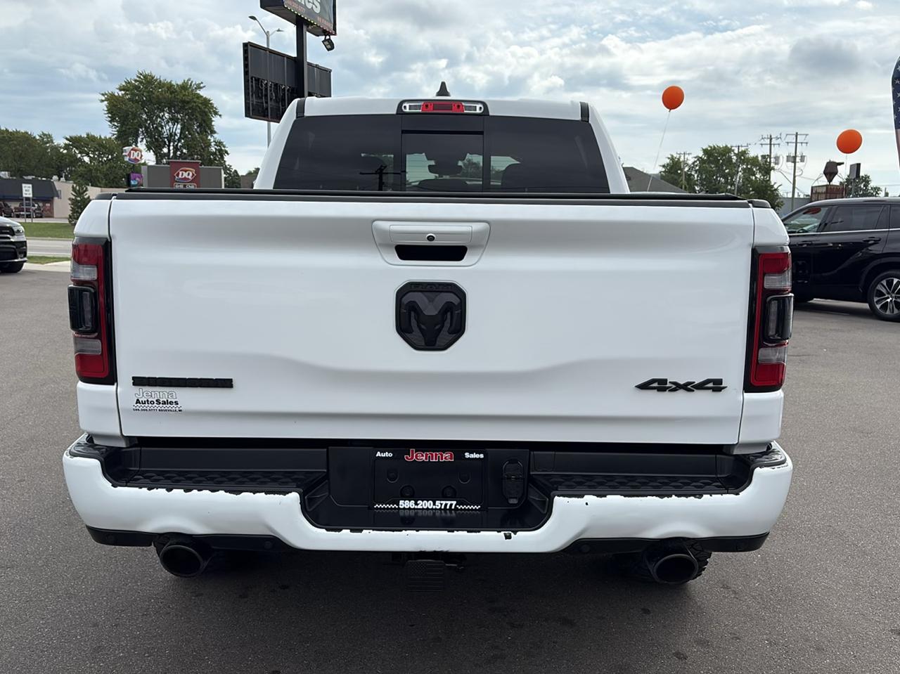 RAM 1500 Big Horn Crew Cab SWB 4WD 2020