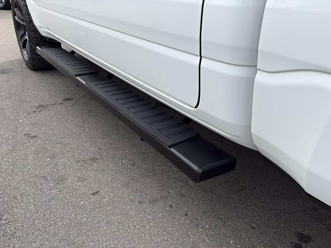 RAM 1500 Big Horn Crew Cab SWB 4WD 2020
