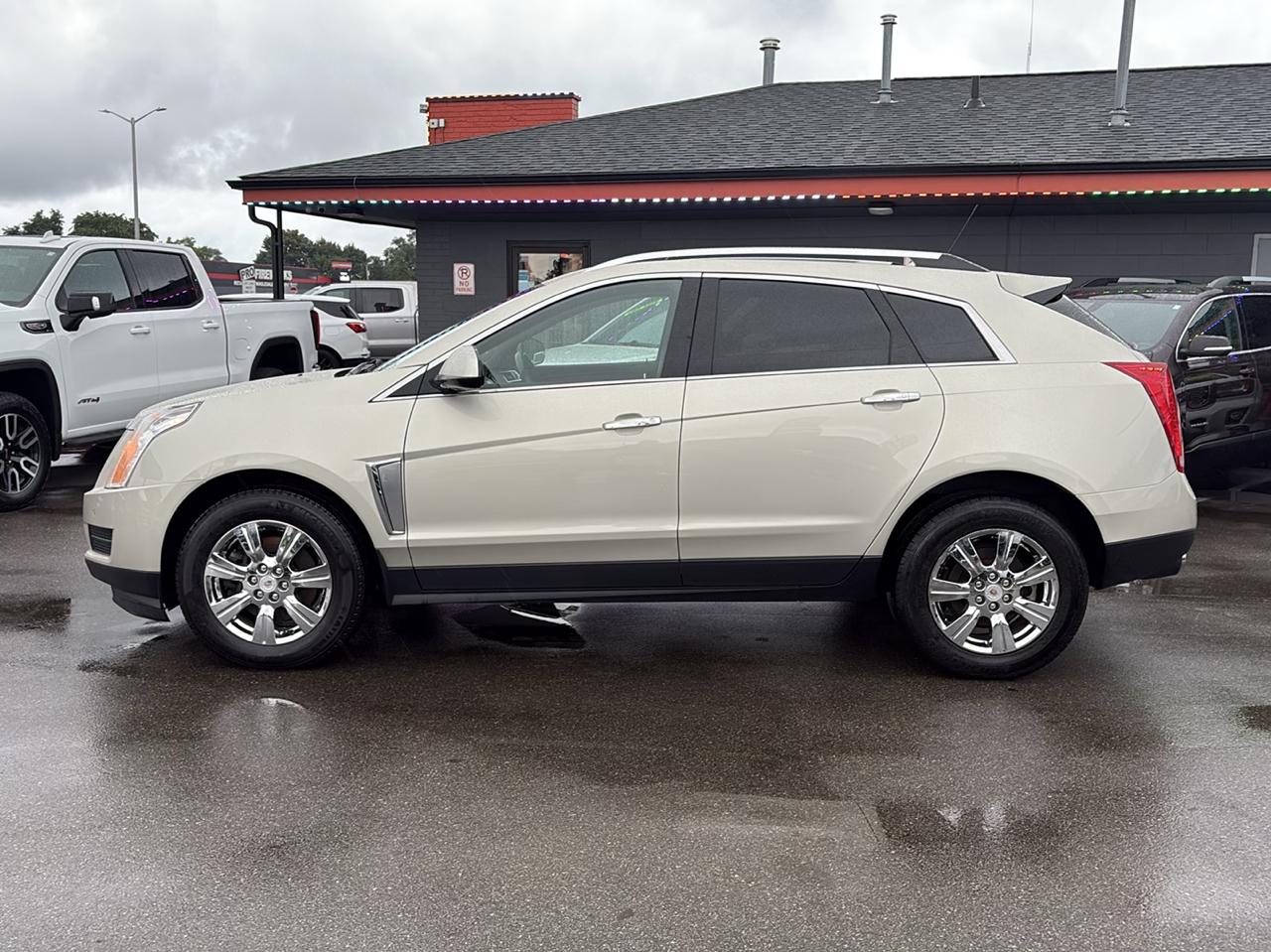 Cadillac SRX Luxury Collection FWD 2015