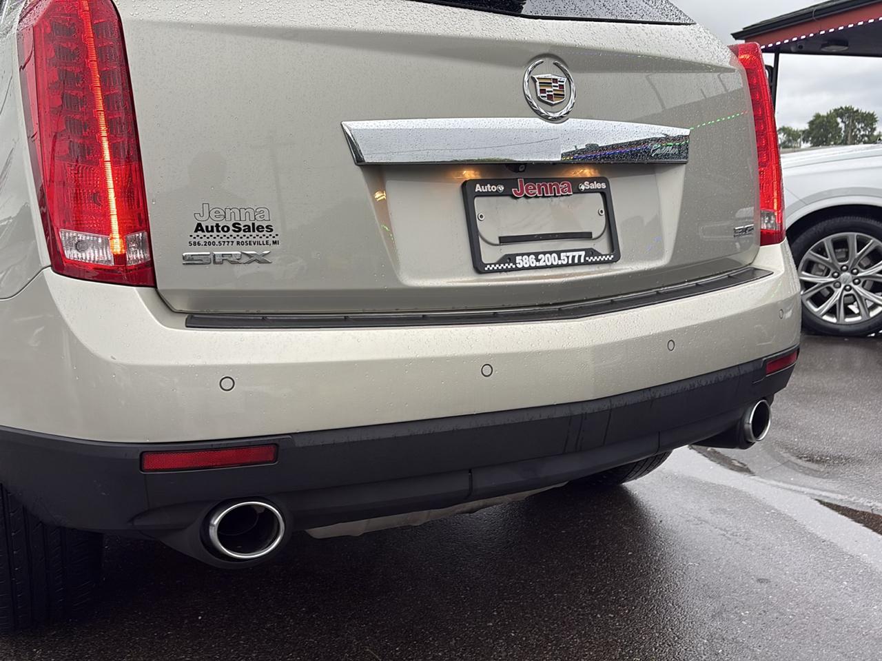 Cadillac SRX Luxury Collection FWD 2015