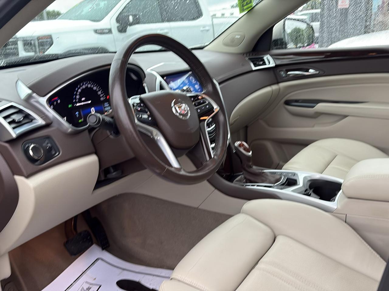 Cadillac SRX Luxury Collection FWD 2015