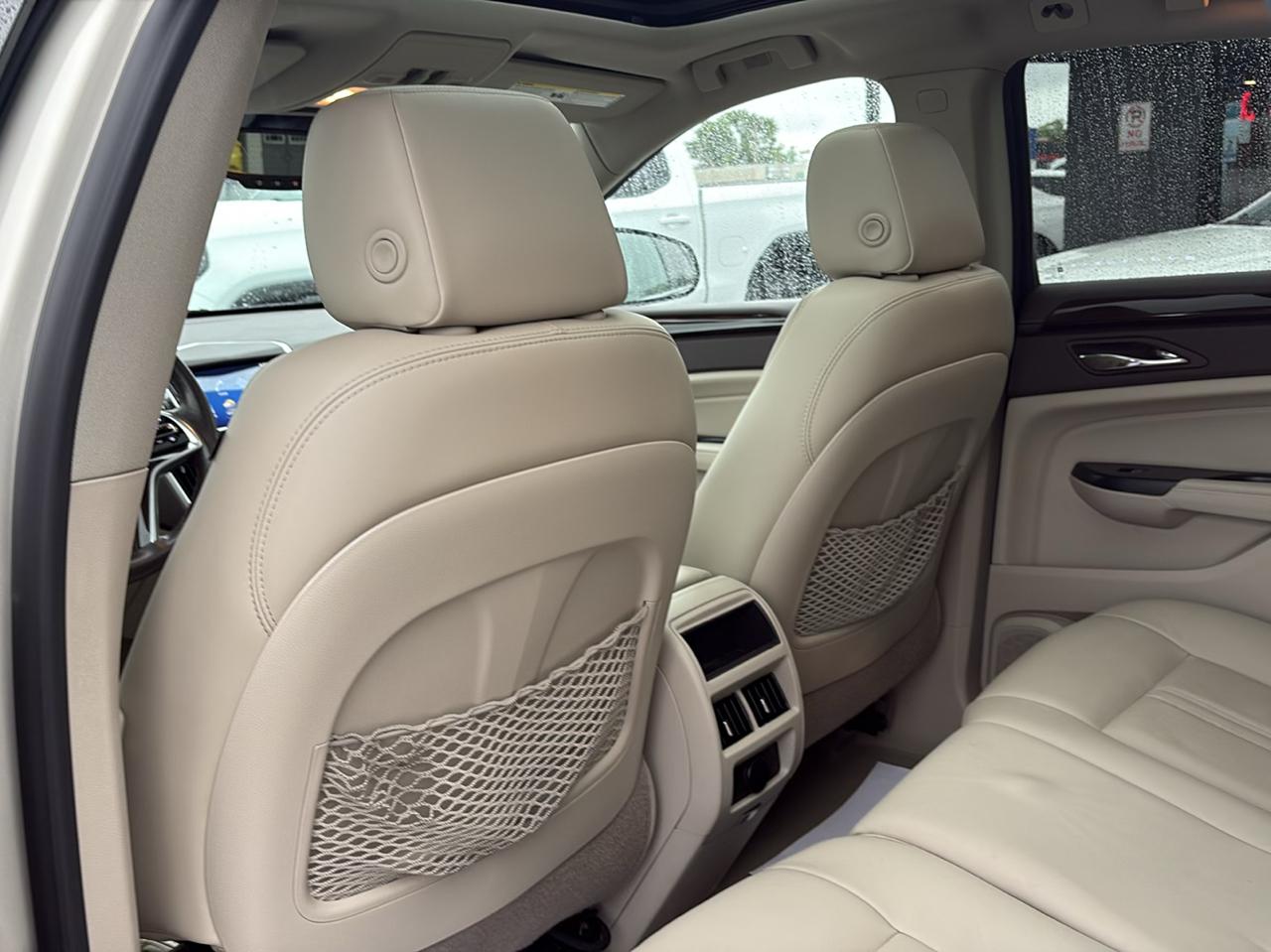 Cadillac SRX Luxury Collection FWD 2015