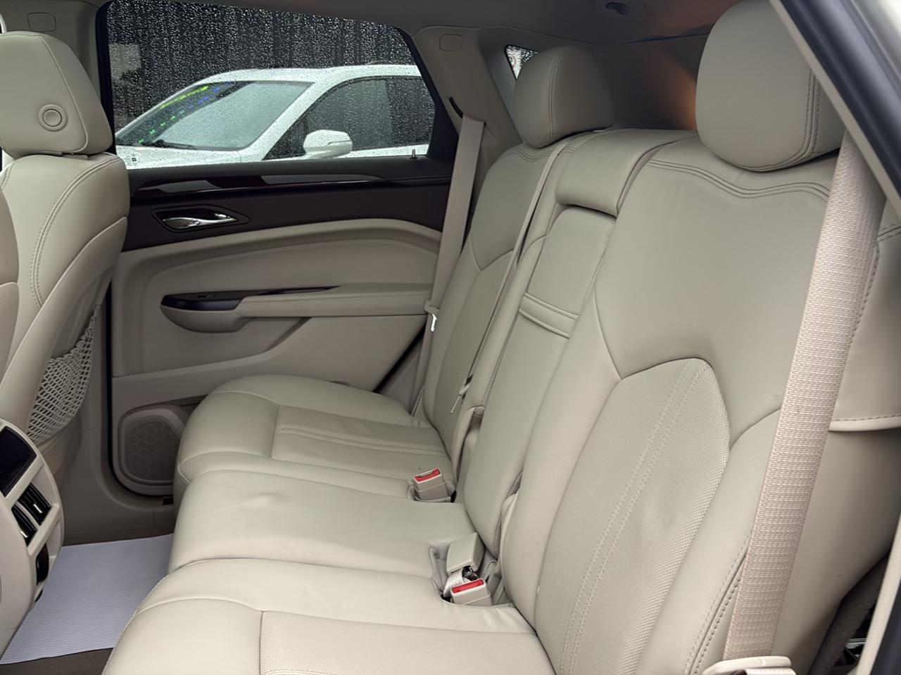 Cadillac SRX Luxury Collection FWD 2015
