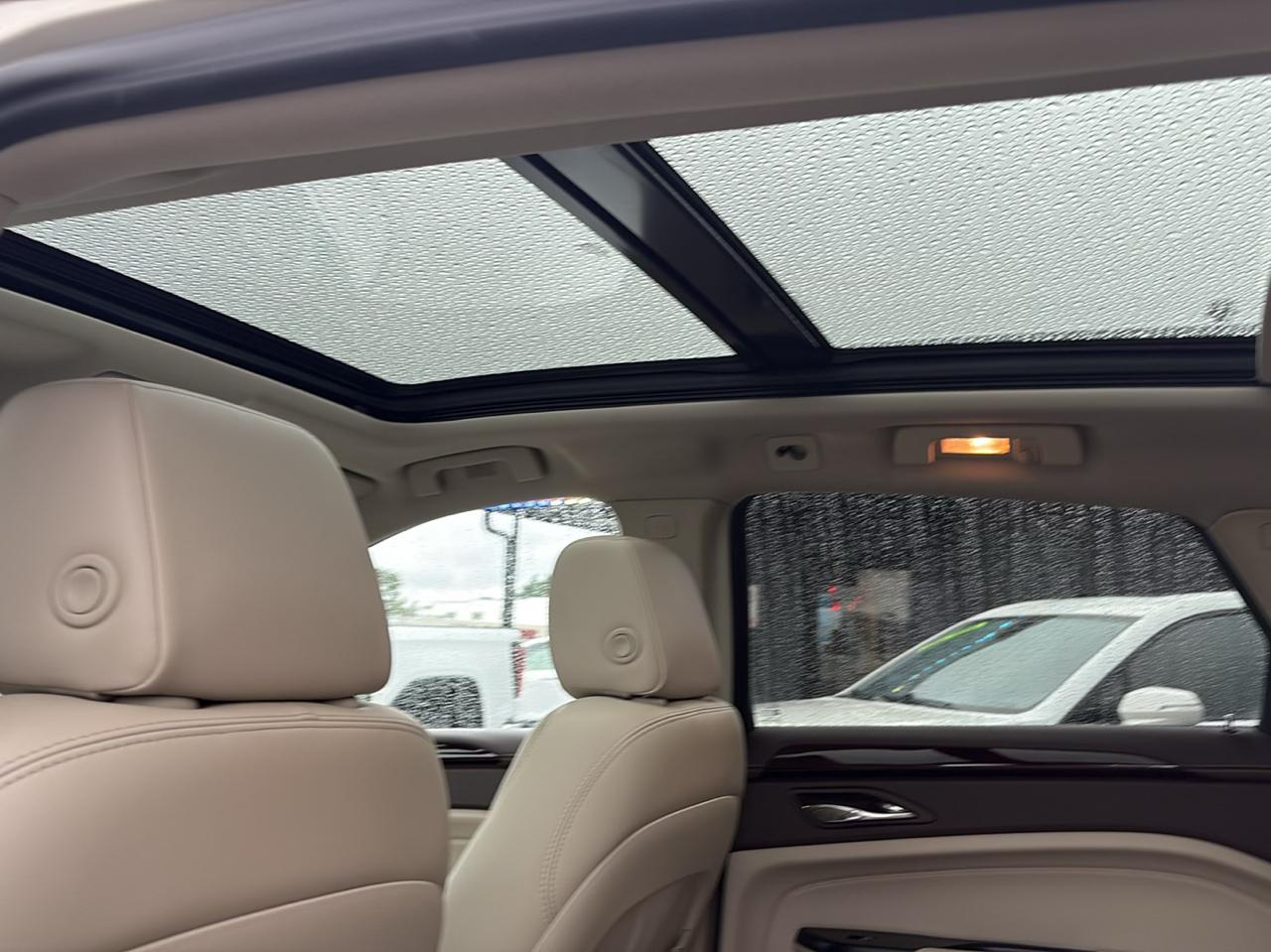 Cadillac SRX Luxury Collection FWD 2015
