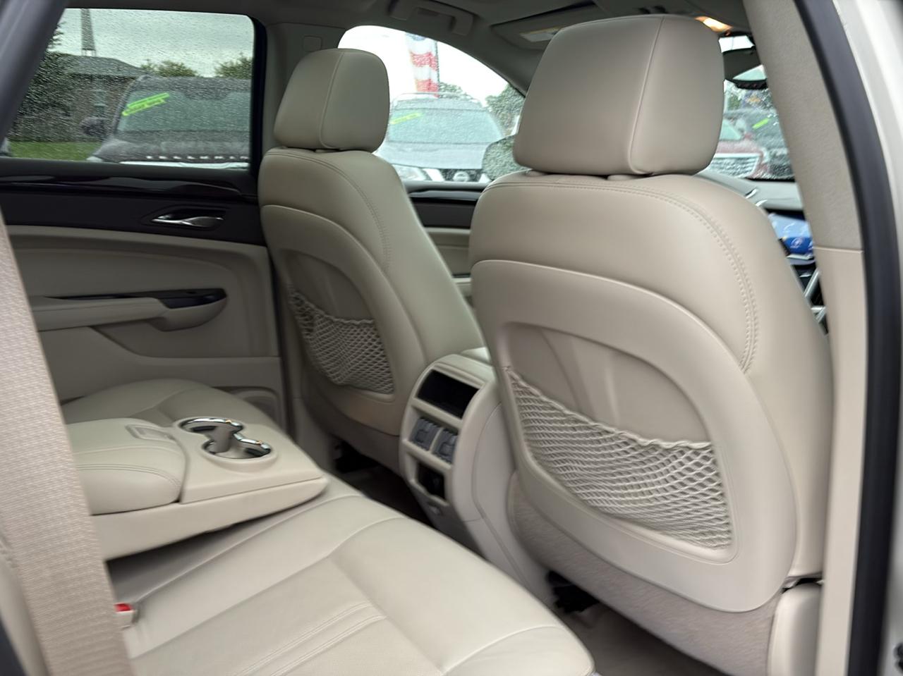 Cadillac SRX Luxury Collection FWD 2015