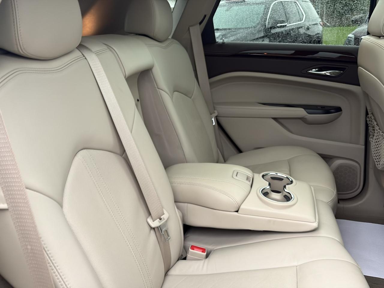 Cadillac SRX Luxury Collection FWD 2015