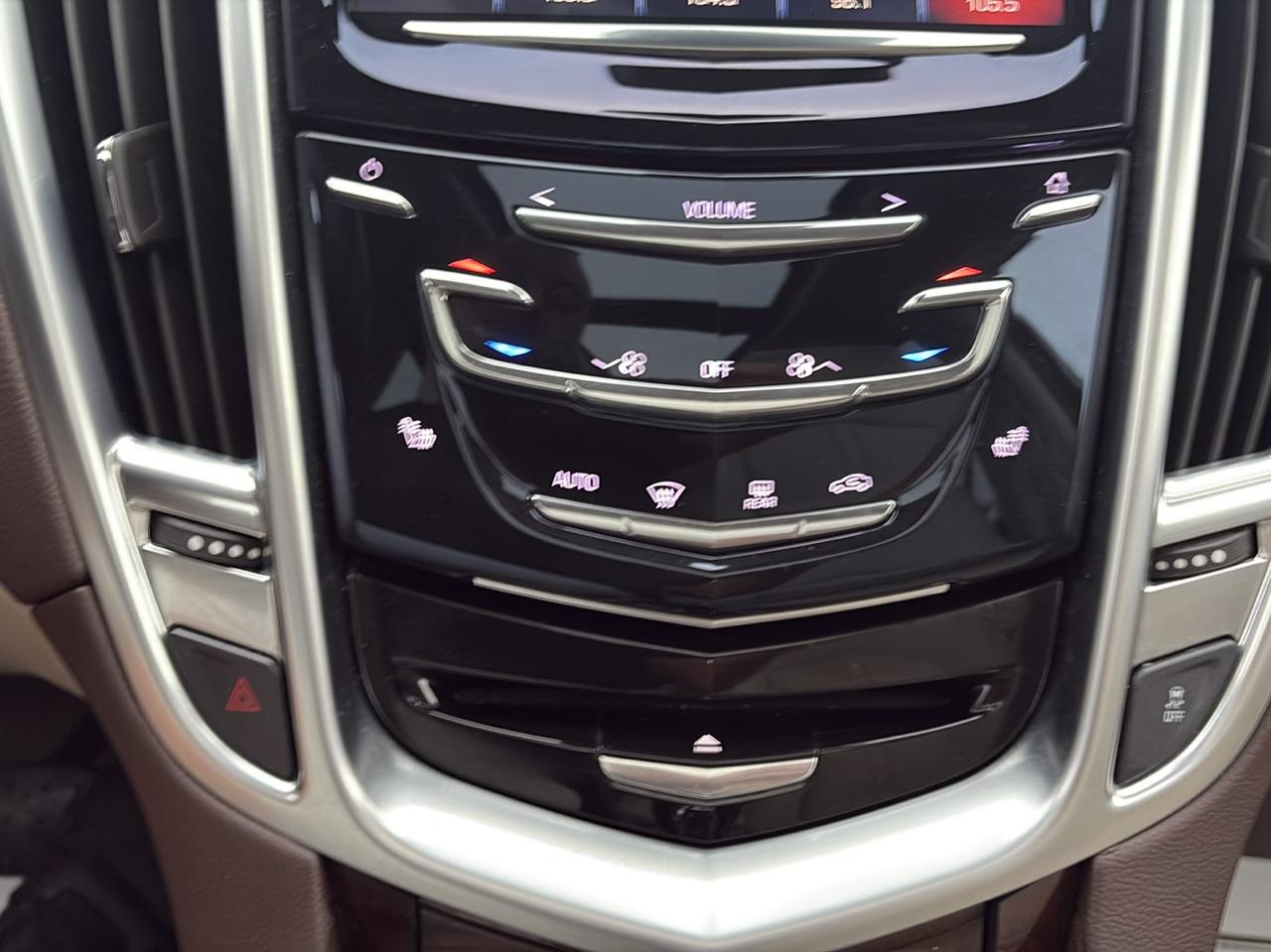 Cadillac SRX Luxury Collection FWD 2015