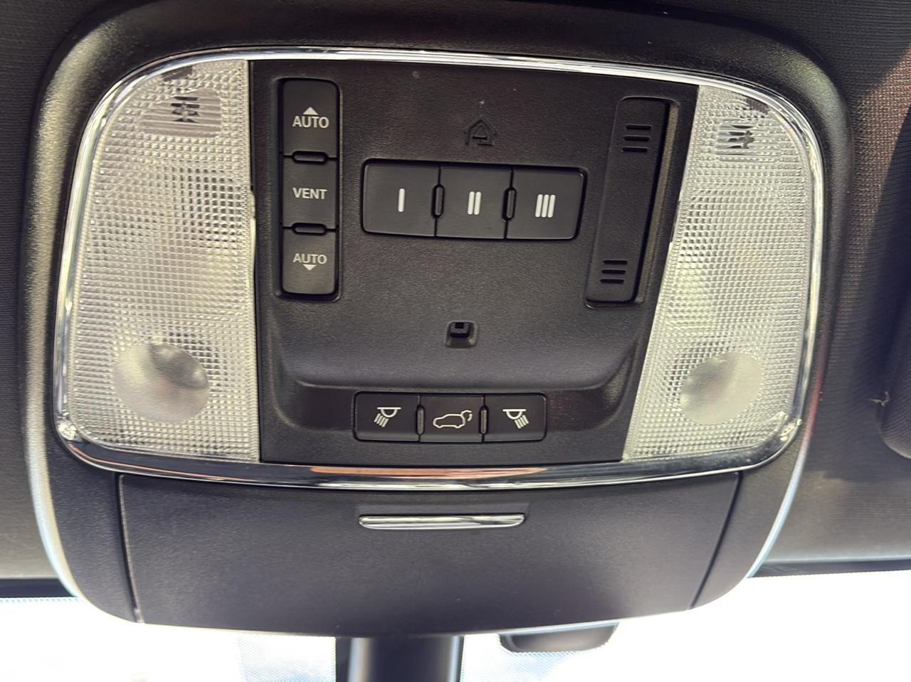 Jeep Grand Cherokee Limited 4WD 2019