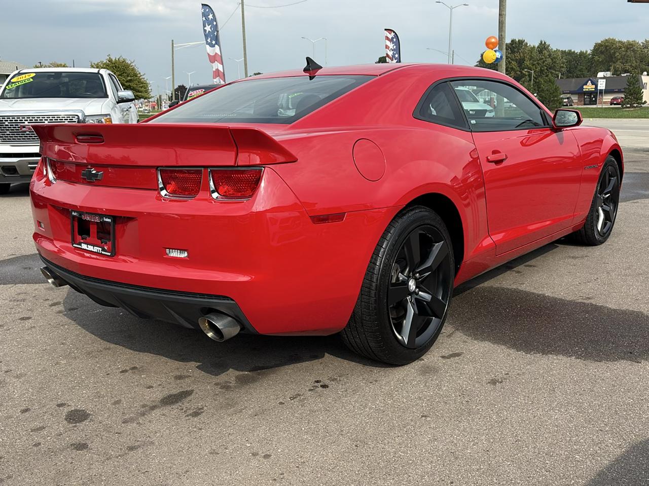 Chevrolet Camaro LS Coupe 2011