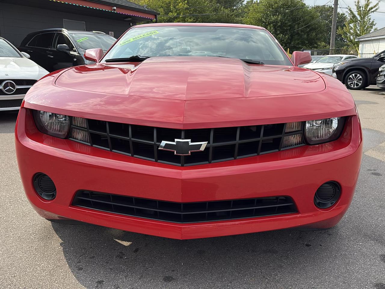 Chevrolet Camaro LS Coupe 2011