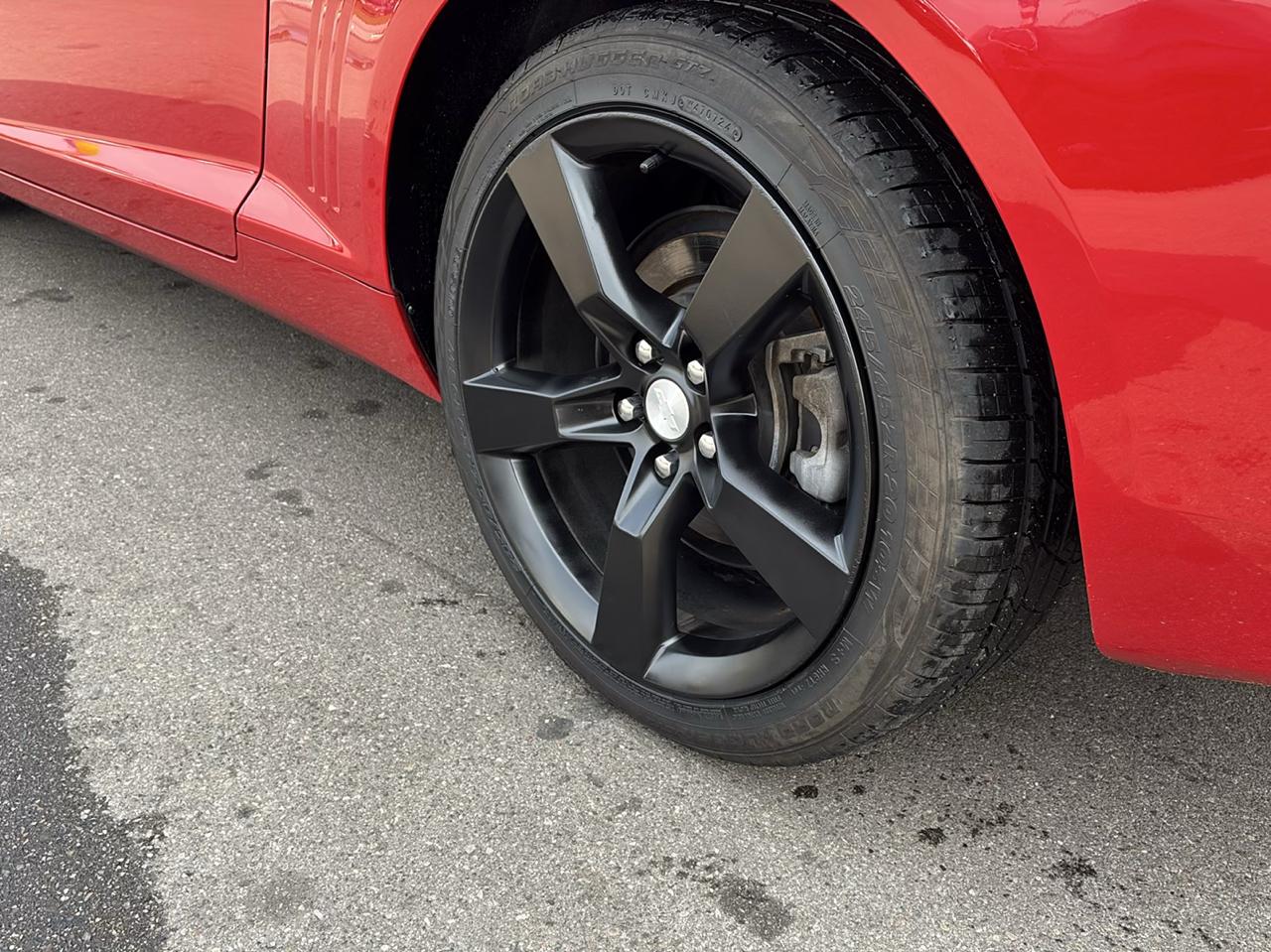 Chevrolet Camaro LS Coupe 2011